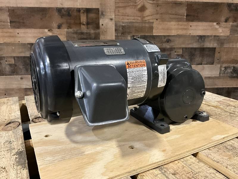 BROWNING D05-E438-N NSNB - 1 HP RIGHT ANGLE GEAR MOTOR - Click Image to Close