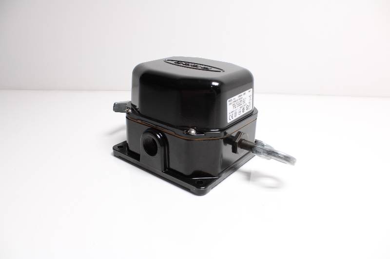 REES 04944-000 NSNBC01 - SAFETY SWITCH