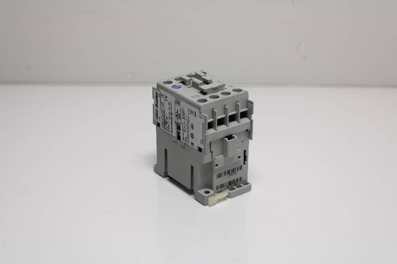 ALLEN-BRADLEY 100-C12E*10 SER A NSNB - CONTACTOR