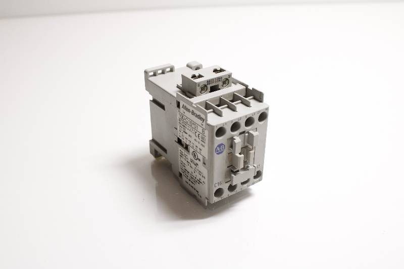ALLEN-BRADLEY 100-C16*01 SER B NSNB - CONTACTOR