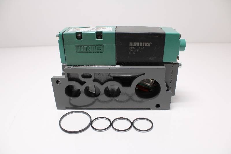 NUMATICS 152SA415M017N61 NSNBC01 - SOLENOID VALVE