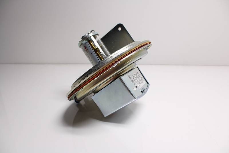 DWYER 1638-2 NSNBC01