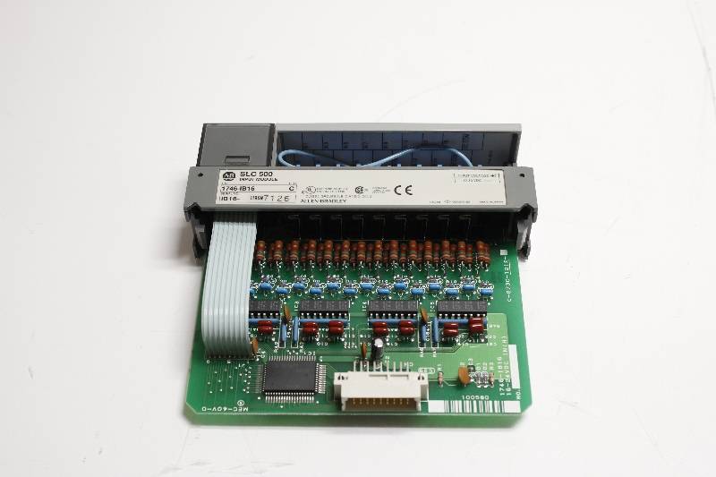 ALLEN-BRADLEY 1746-IB16 SER C NSNBC02 - PLC