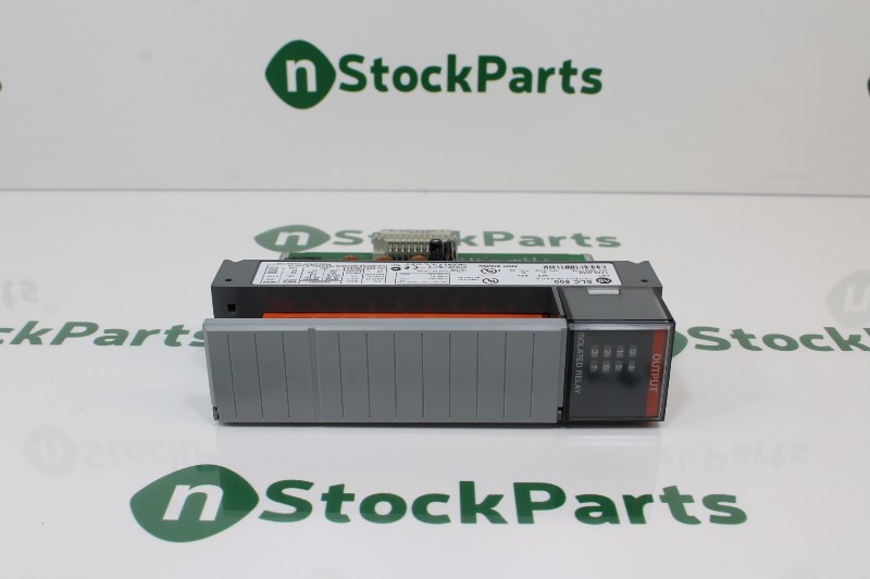 ALLEN-BRADLEY 1746-OX8 SER. A REV. A OUTPUT MODULE NSNBC15