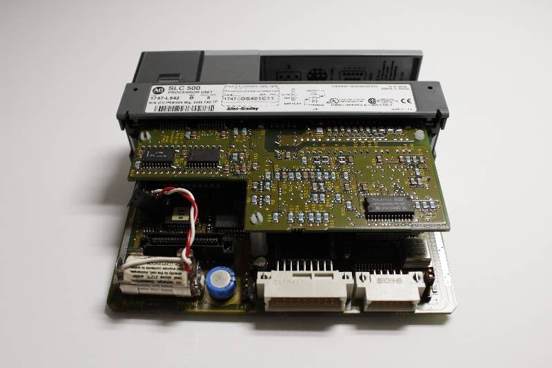 ALLEN-BRADLEY 1747-L542 SER B NSNBC01 - PLC
