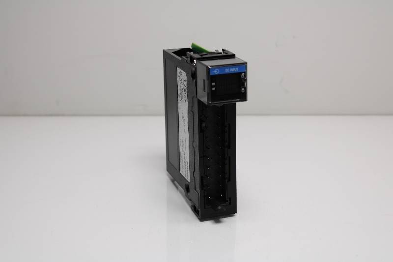 ALLEN-BRADLEY 1756-IB16 SER A NSNB - PLC