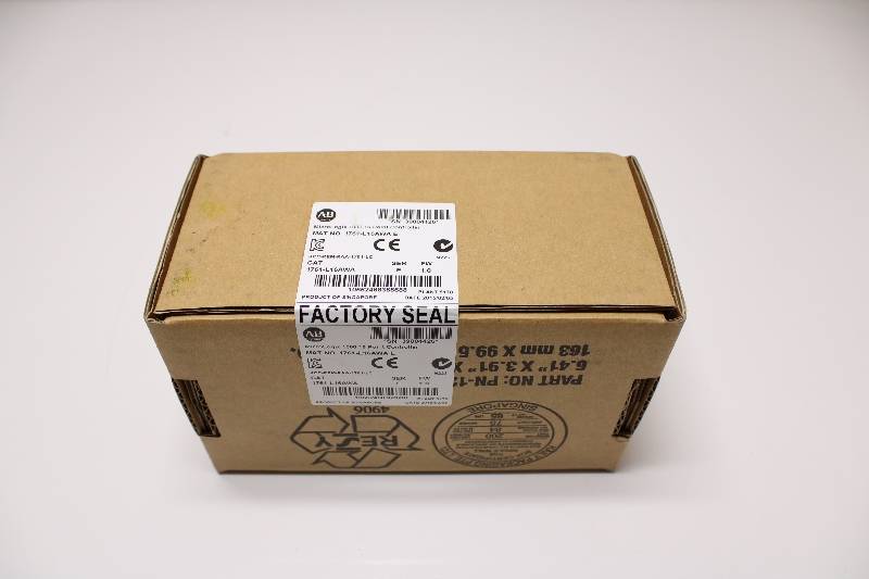 ALLEN-BRADLEY 1761-L16AWA SER T NSFBC01 - PLC