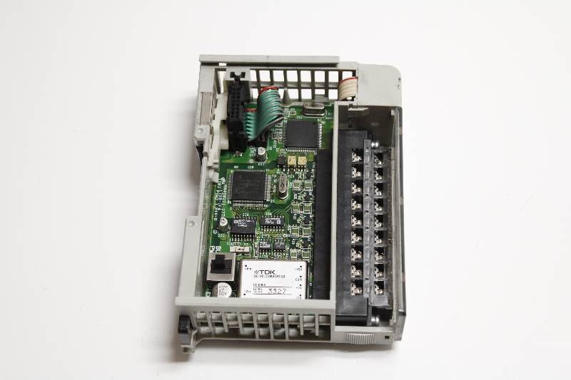 ALLEN-BRADLEY 1769-IF4 SER B NSNBC01 - PLC