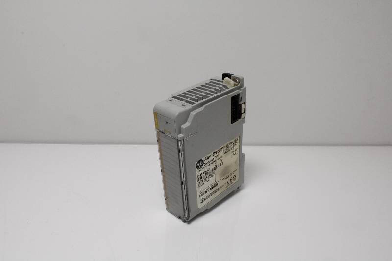 ALLEN-BRADLEY 1769-OF4VI SER A NSNBC01 - PLC