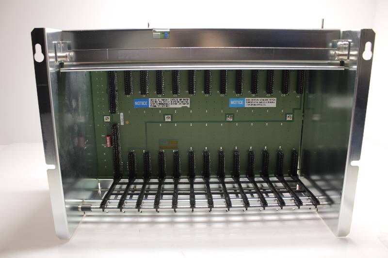 ALLEN-BRADLEY 1771-A3B SER B NSNBC01 - PLC