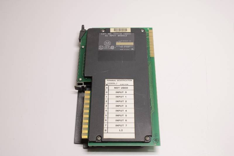 ALLEN-BRADLEY 1771-IA NSNBC01 - PLC