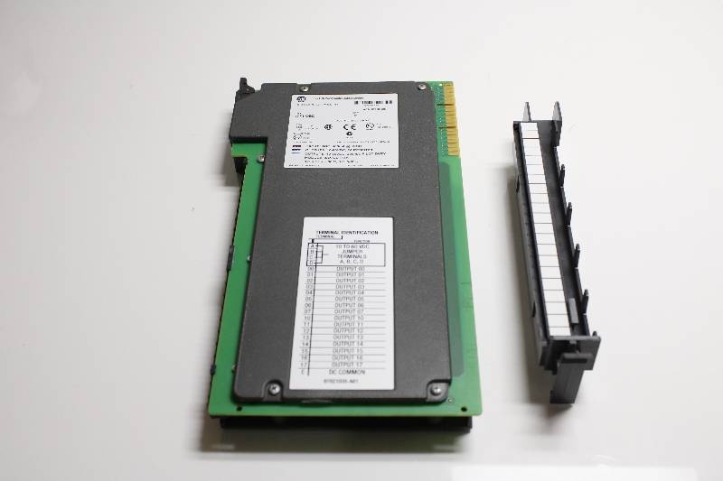 ALLEN-BRADLEY 1771-OBD SER C NSNB - PLC