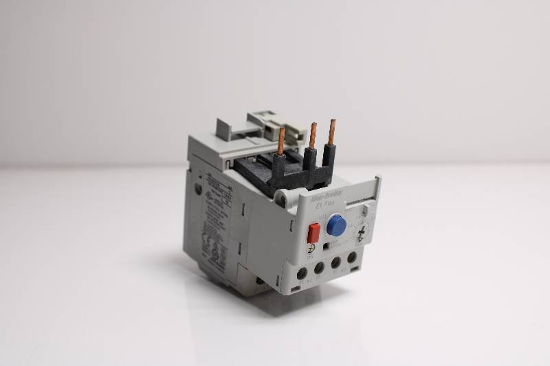 ALLEN-BRADLEY 193-ED1CB SER C NSNBC01 - RELAY