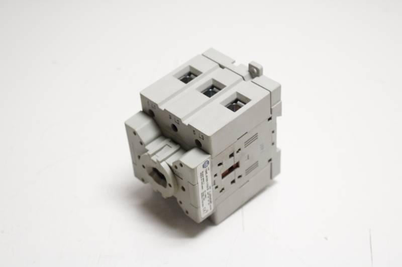 ALLEN-BRADLEY 194E-A100-1753 SER B NSNBC02