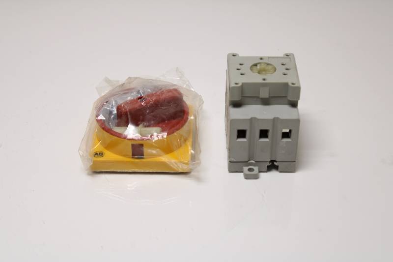 ALLEN-BRADLEY 194E-E25-1753 SER B NSNBC02 - SAFETY SWITCH