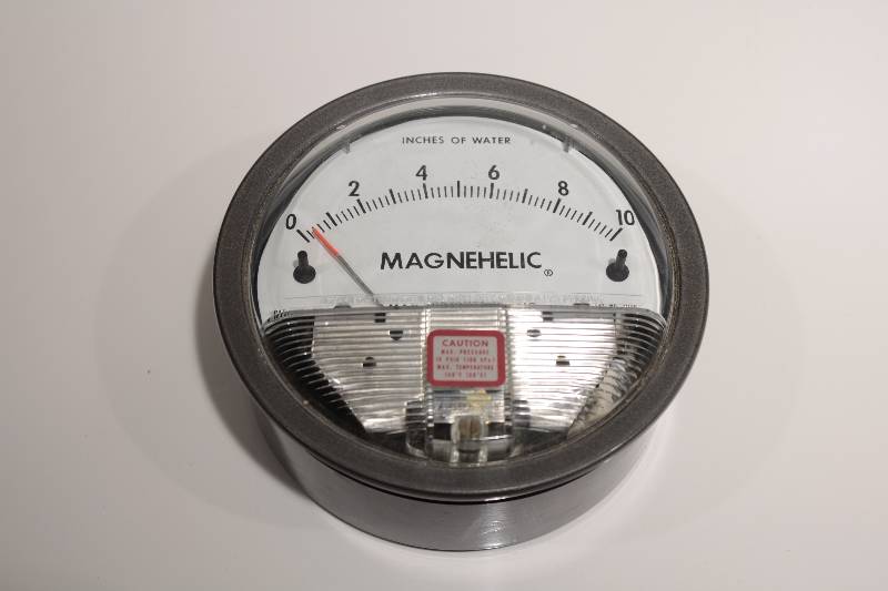 MAGNEHELI 2010 NSNBC01