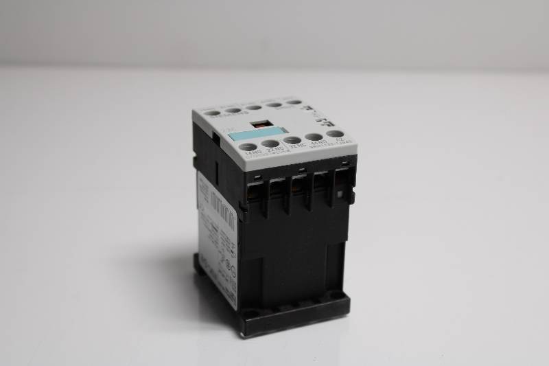 SIEMENS 3RH1122-1JB40 NSNBC01 - RELAY