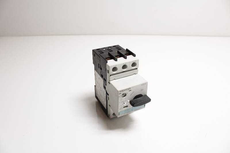 SIEMENS 3RV1021-1CA10 NSMDC02 - CIRCUIT BREAKER