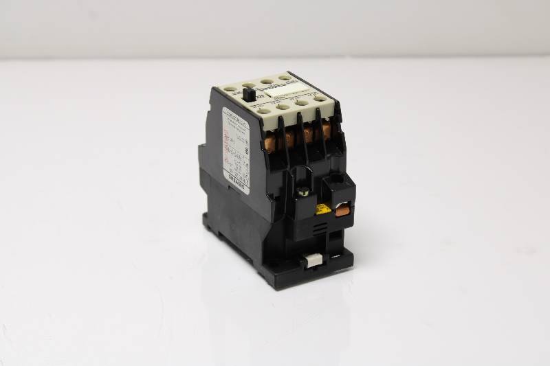 SIEMENS 3TH8022-0A NSNB - CONTACTOR