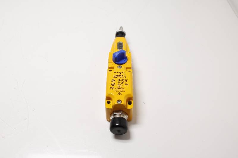 ALLEN-BRADLEY 440E-D13132 SER C NSNBC01 - SAFETY SWITCH