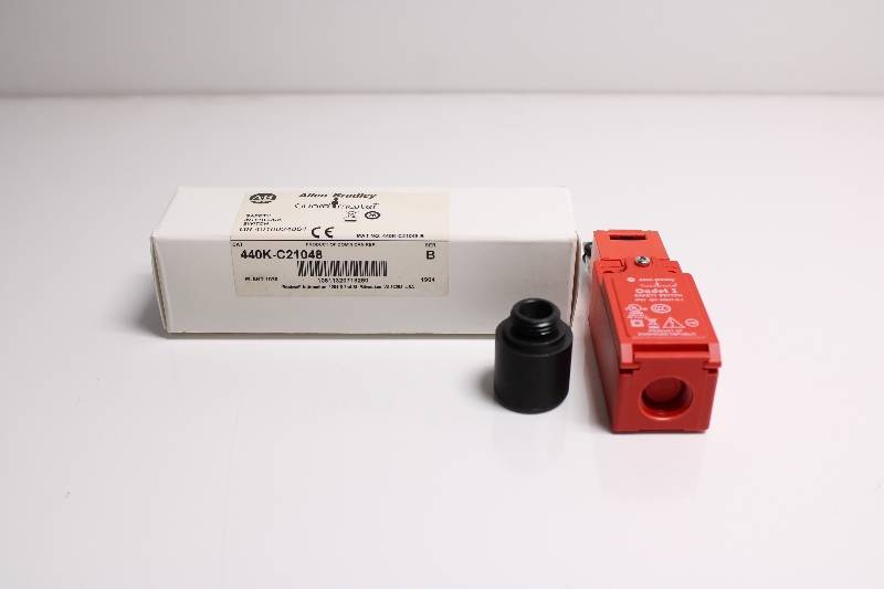 ALLEN-BRADLEY 440K-C21048 SER B NSFBC01 - SAFETY SWITCH
