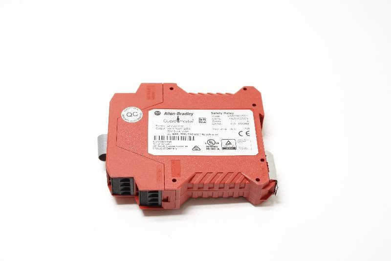 ALLEN-BRADLEY 440R-W23224 SER A NSNBC01 - RELAY