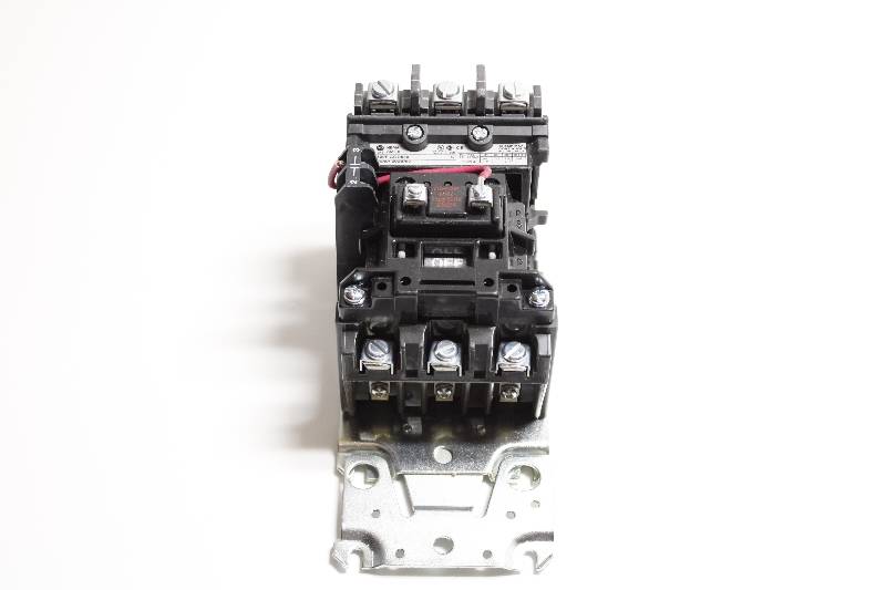 ALLEN-BRADLEY 500F-AOD930 SER C NSNBC01 - CONTACTOR