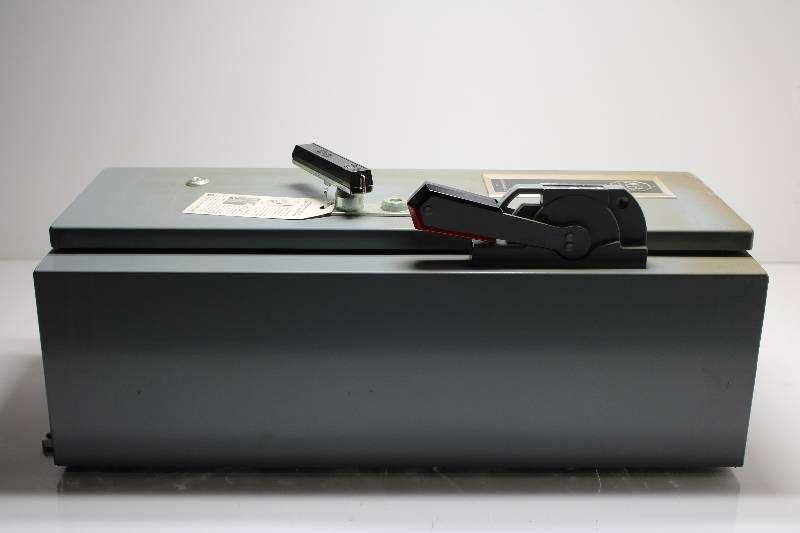 ALLEN-BRADLEY 512-BDCD-24R SER D NSMD -