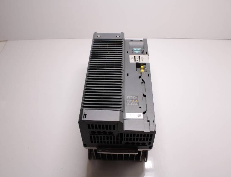 SIEMENS 6SL3210-1PE24-5UL0 NSNBC01