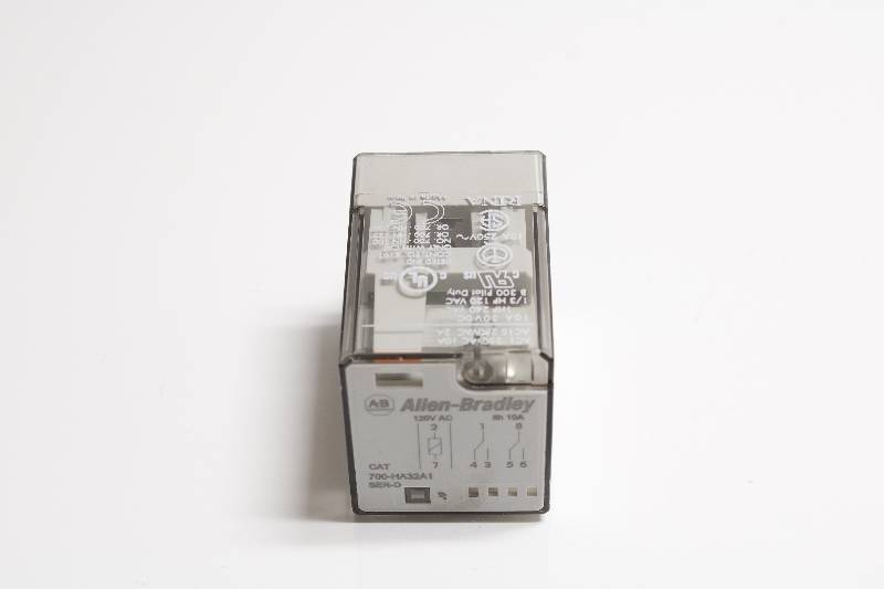 ALLEN-BRADLEY 700-HA32A1 SER D NSNBC02 - RELAY