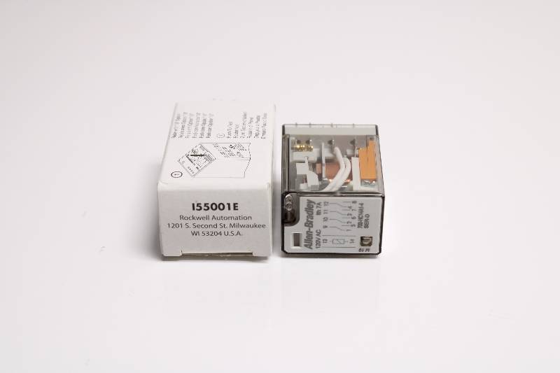 ALLEN-BRADLEY 700-HC14A1-4 SER D NSFBC01 - RELAY