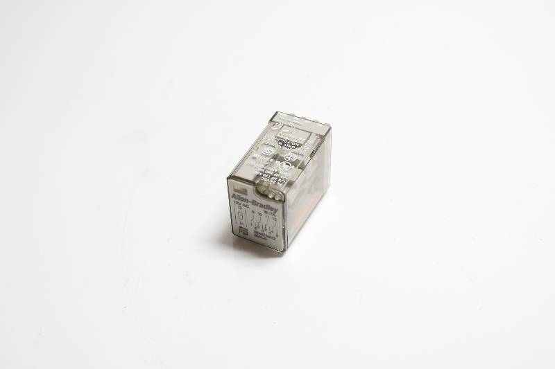 ALLEN-BRADLEY 700-HC14A12 SER D NSNB - RELAY