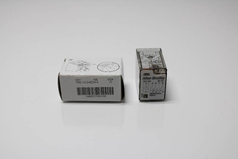 ALLEN-BRADLEY 700-HC24Z24-4 SER D NSFBC01 - RELAY