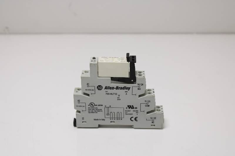 ALLEN-BRADLEY 700-HLT12 SER A NSNBC02 - RELAY