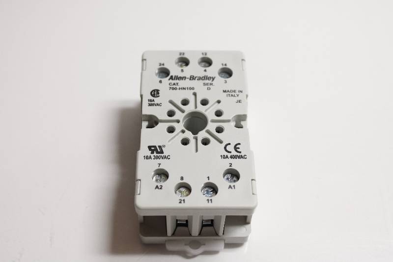 ALLEN-BRADLEY 700-HN100 SER D NSNBC01 - RELAY