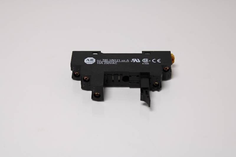 ALLEN-BRADLEY 700-HN121 SER A NSNBC02 - RELAY