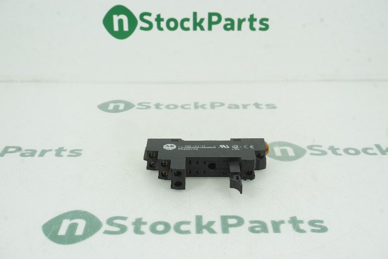 ALLEN-BRADLEY 700-HN122 SER. A BASE SOCKET NSNB