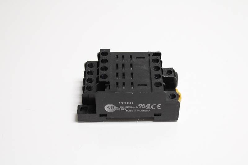 ALLEN-BRADLEY 700-HN139 SER A NSNBC02 - RELAY