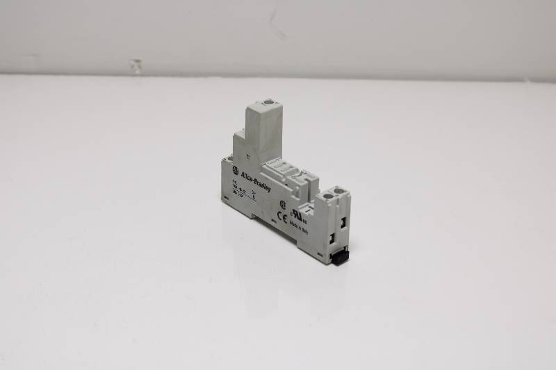 ALLEN-BRADLEY 700-HN221 SER B MISSING PARTS NSMD - RELAY