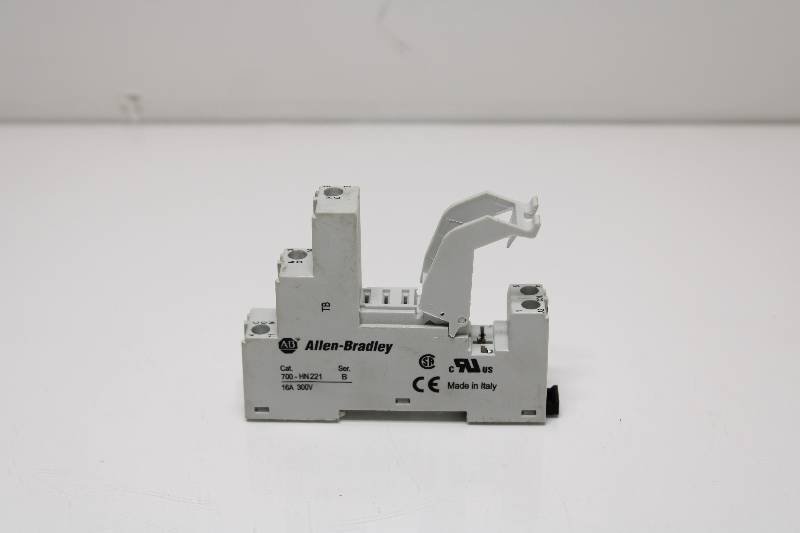 ALLEN-BRADLEY 700-HN221 SER B NSNB - RELAY