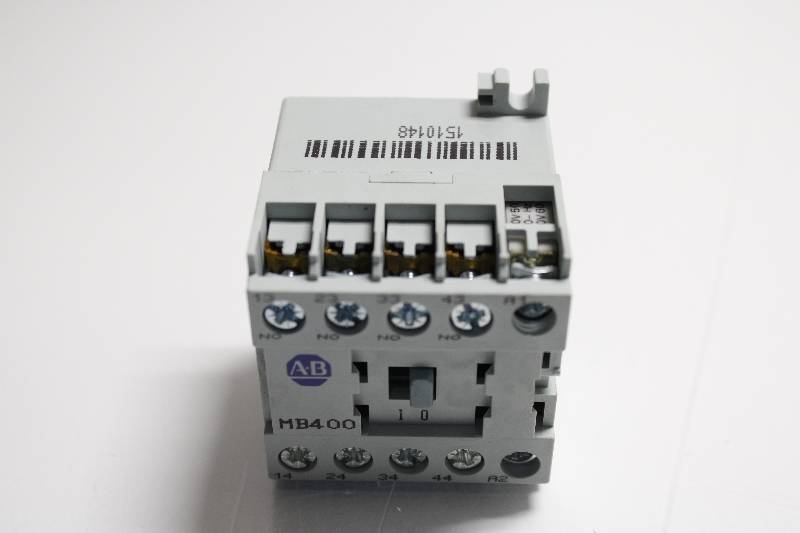 ALLEN-BRADLEY 700-MB400A1S SER A NSNBC01 - RELAY