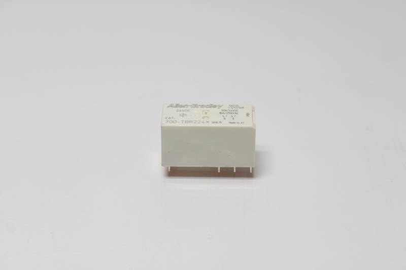 ALLEN-BRADLEY 700-TBR224X SER A NSNBC02 - RELAY