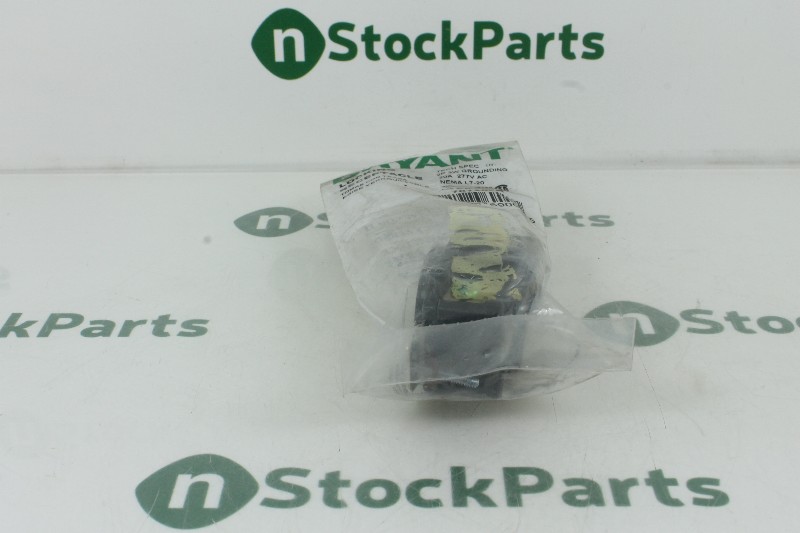 BRYANT 70720FR LOCKING RECEPTACLE NSFB