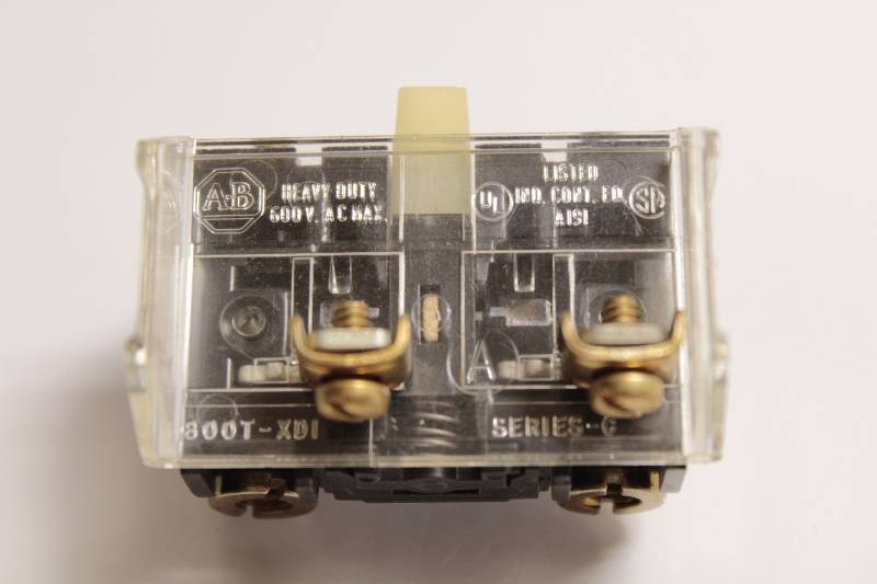 ALLEN-BRADLEY 800-XD1 SER C NSNBC01 - CONTACTOR