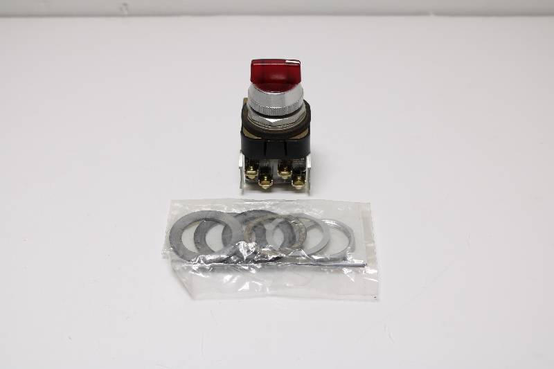 ALLEN-BRADLEY 800T-16JR2KC1AX SER U NSNB