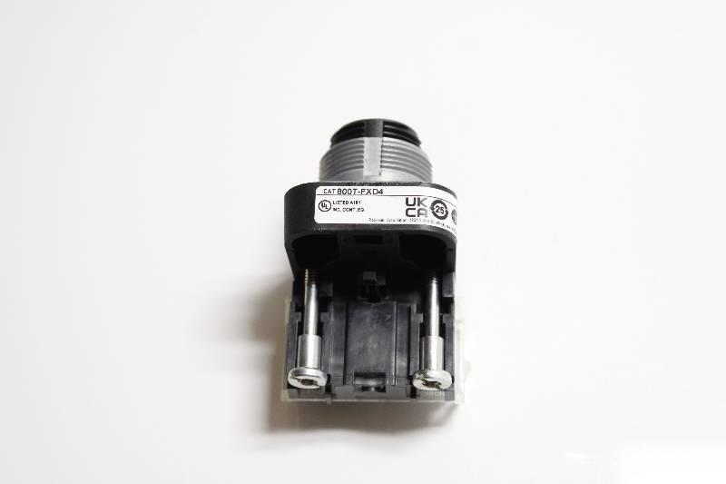 ALLEN-BRADLEY 800T-FXD4 MISSING PARTS SER T NSMDC01