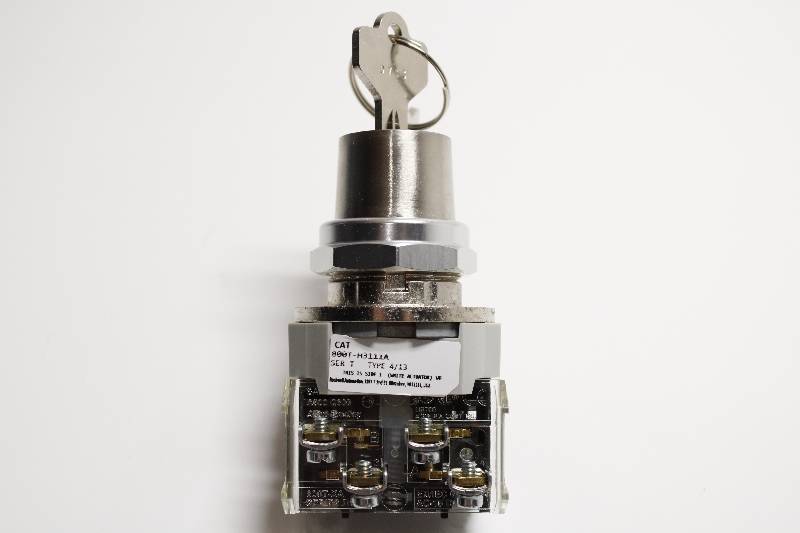 ALLEN-BRADLEY 800T-H3111A SER T NSNBC01