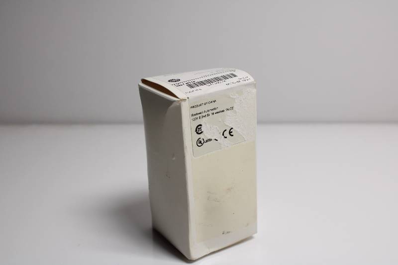 ALLEN-BRADLEY 800T-H31A SER T NSFBC01