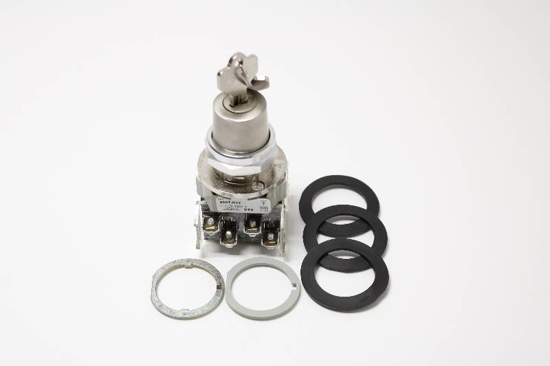 ALLEN-BRADLEY 800T-H33B SER T NSNBC01