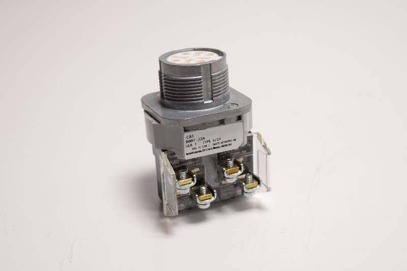 ALLEN-BRADLEY 800T-J2A SER T NSNBC01